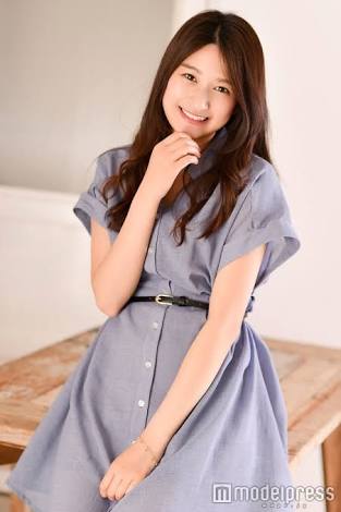 画像フォルダの中で一番綺麗な女性をアップするトピ