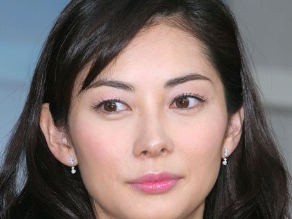 画像フォルダの中で一番綺麗な女性をアップするトピ