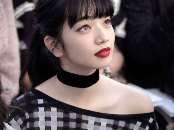 画像フォルダの中で一番綺麗な女性をアップするトピ