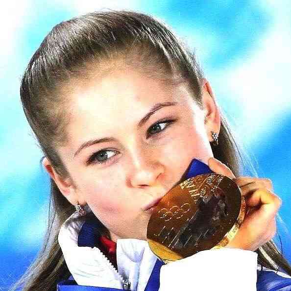 画像フォルダの中で一番綺麗な女性をアップするトピ