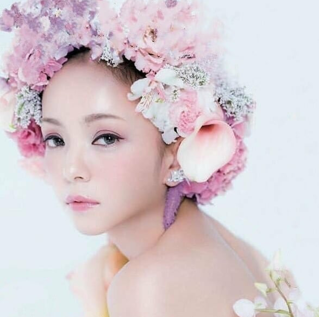 画像フォルダの中で一番綺麗な女性をアップするトピ