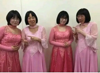 このグループにいても違和感なさそうな画像