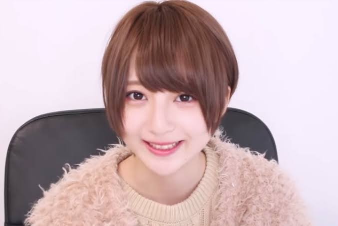 超人気ユーチューバー、「GLAY」TERUの娘だった　メイク動画で登録者35万人