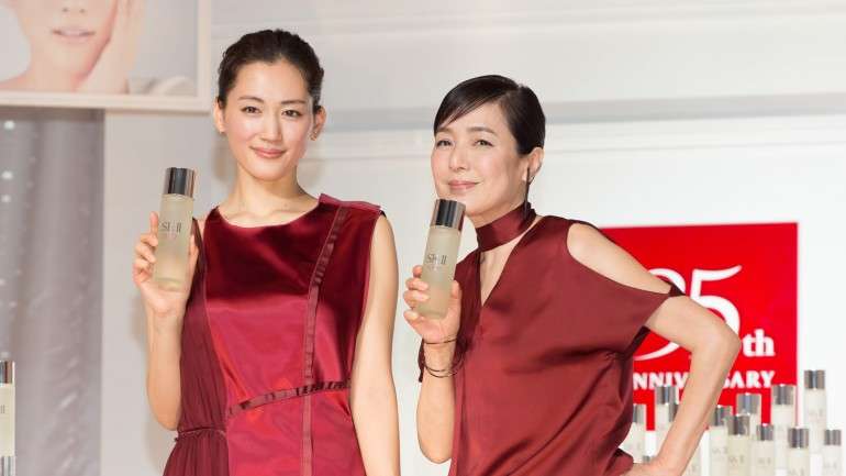 美意識が高くなるような美肌な有名人を貼るトピ！