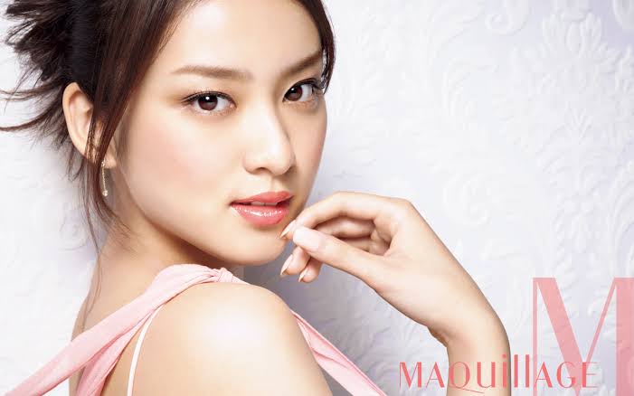 美意識が高くなるような美肌な有名人を貼るトピ！