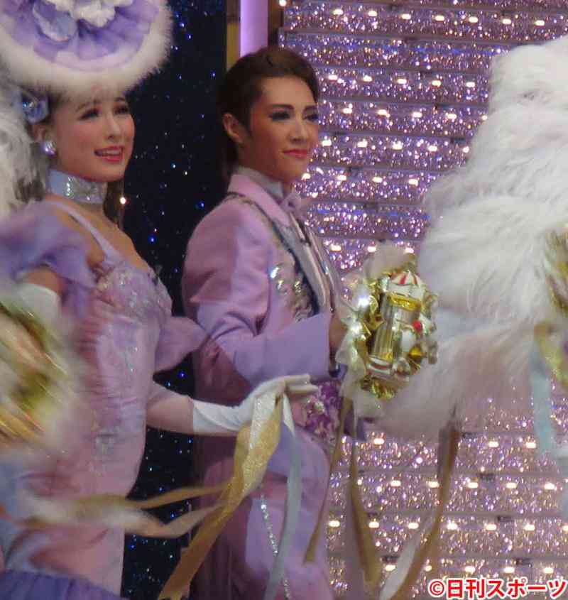 夏目雅子の姪Mayulaが初CDリリース “十四光”の重圧が語る