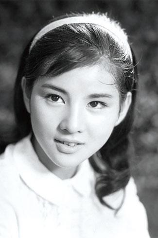剛力彩芽、北川景子、菜々緒も… タレ目より吊り上がった