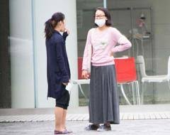 「お姫様のよう」「気品にうっとり」浅田真央、デコルテが美しいセクシードレス姿を披露