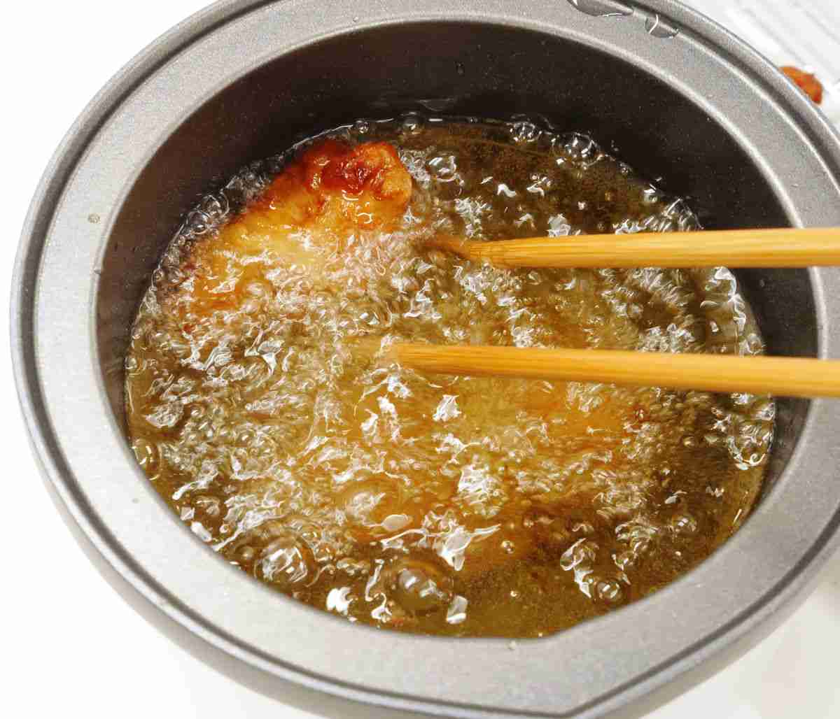 食べ終わった食器を水に浸すだけの行為について