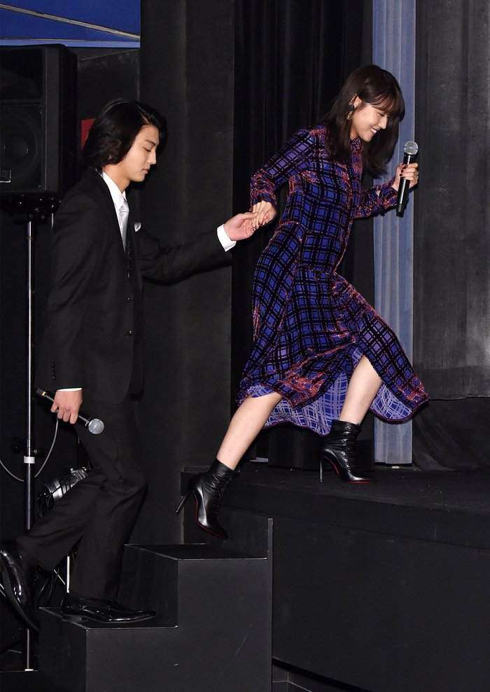 男性有名人のエスコート姿が見たい　part3