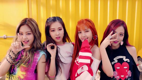 「BLACKPINK」の動画4億回再生　紅白