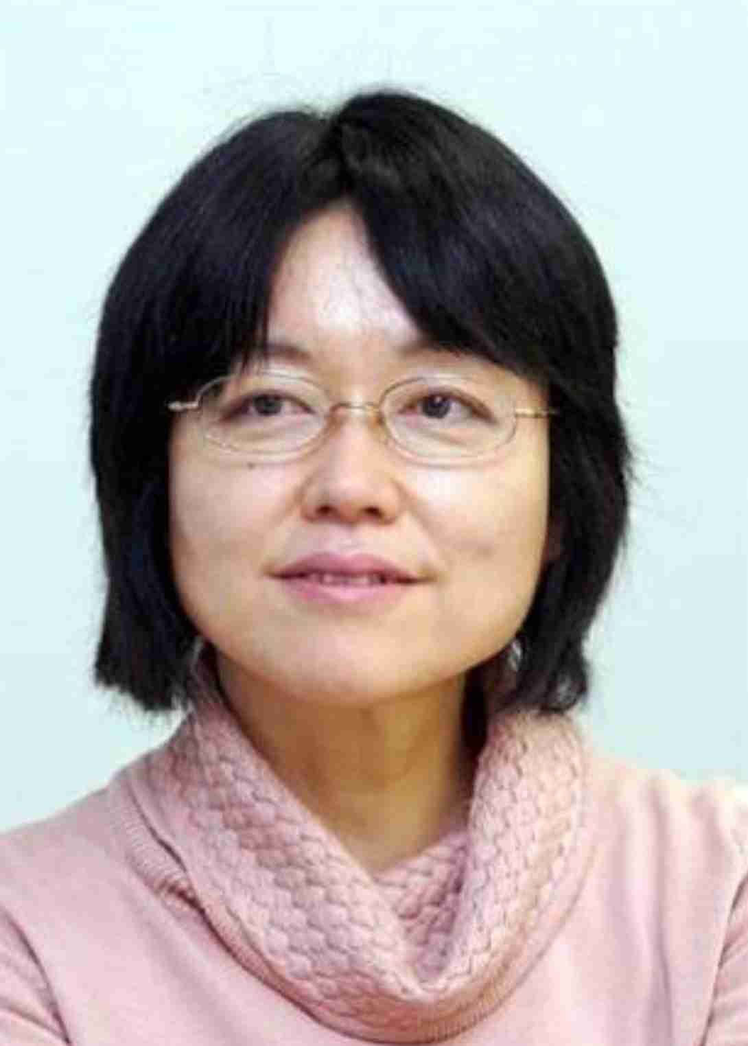 鏡に写ってる自分を有名人の画像で例えるトピ