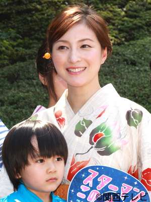 広末涼子が息子の運動会で「ほかの芸能人父母とは違う」“PTA役員”姿を披露