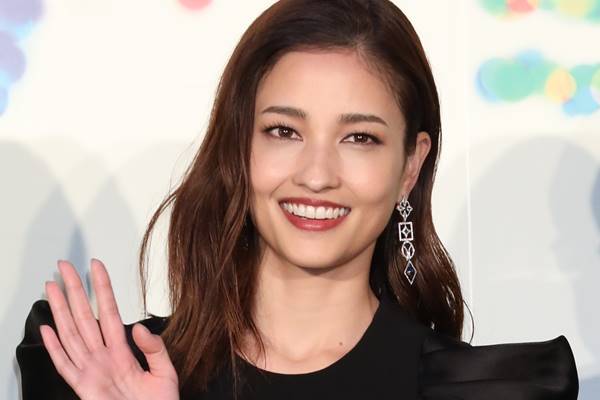 【前髪なし】前髪なしの有名人の画像