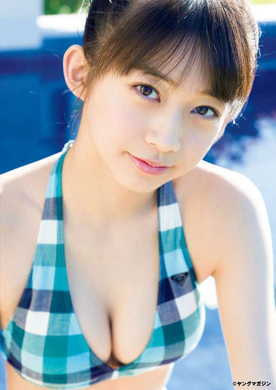 未成年のセクシーグラビアについて