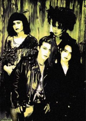 デビュー前の芸能人が見たい