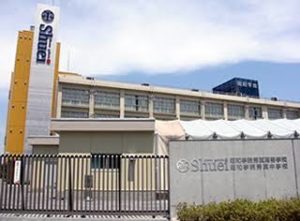 「ミスター慶応が調子こく理由」を慶応大学OBが語る