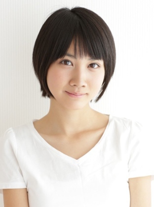 鼻の穴が上を向いている人