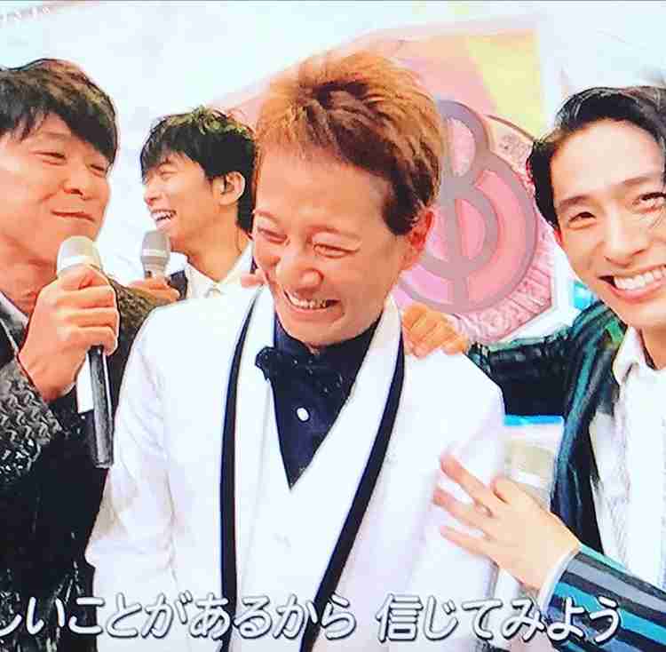 ジャニーズの笑顔の画像を貼るトピ
