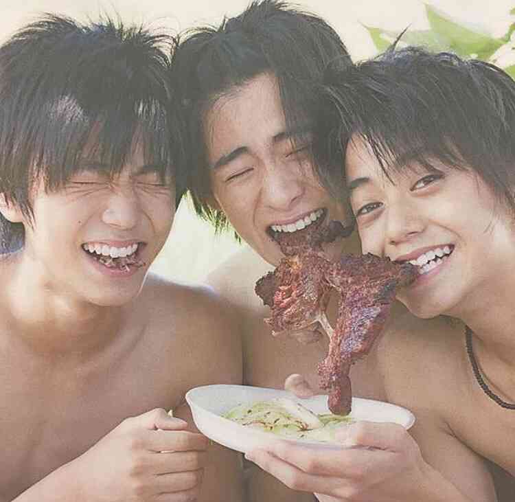 ジャニーズの笑顔の画像を貼るトピ