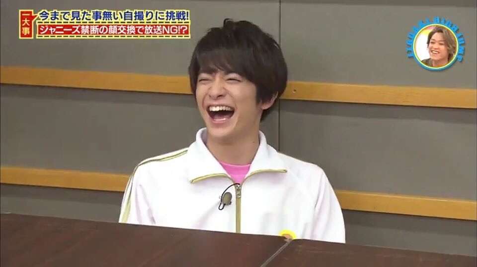 ジャニーズの笑顔の画像を貼るトピ