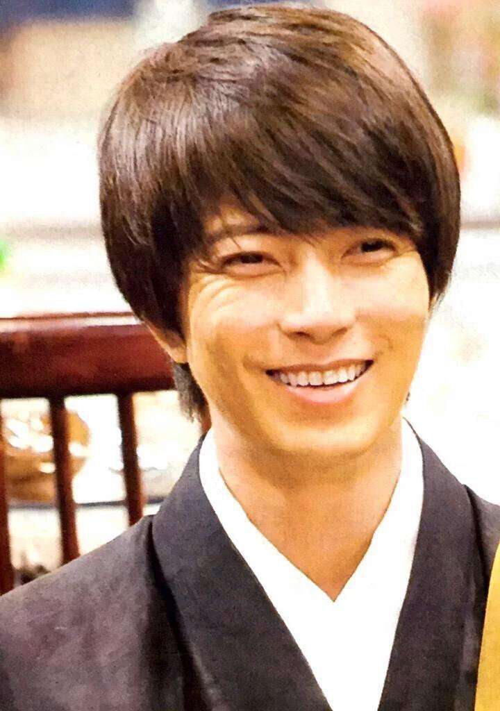 ジャニーズの笑顔の画像を貼るトピ