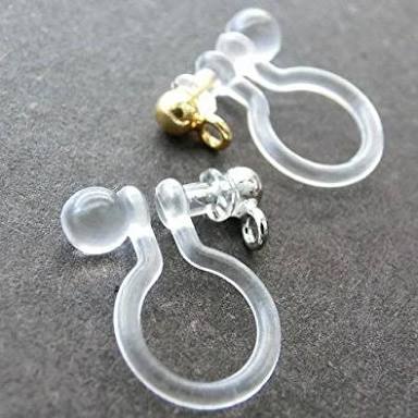 イヤリング愛用の方、ノンホールとネジどちらを使ってますか？