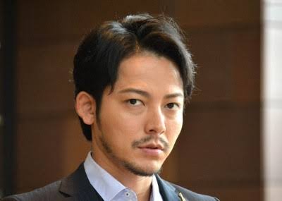 夫婦同然の生活？内田有紀と柏原崇の現在の関係性