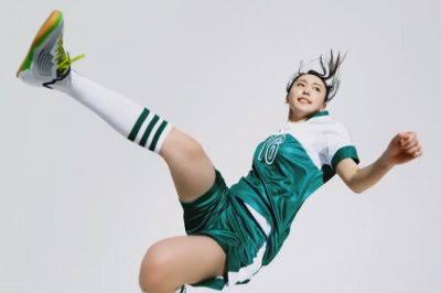 やはり新垣結衣は175センチ?満員電車のシーンで身長がバレた!