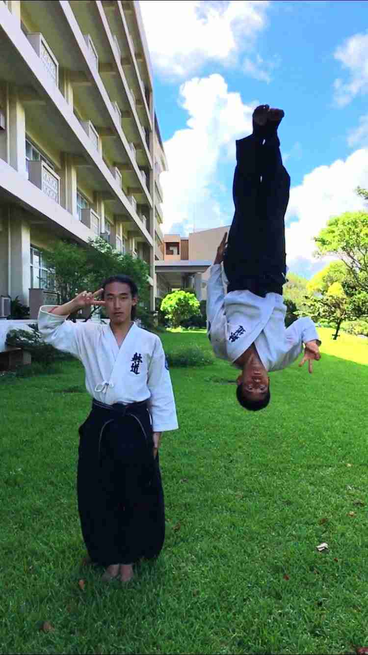 嘘みたいな画像を貼るトピ