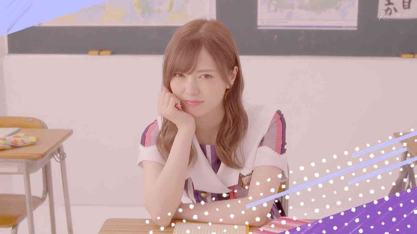 白石麻衣写真集22度目の重版で33万部突破「異常事態」ロングヒット