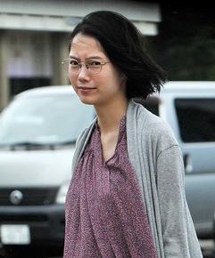 気が強そうな顔写真を貼るトピ