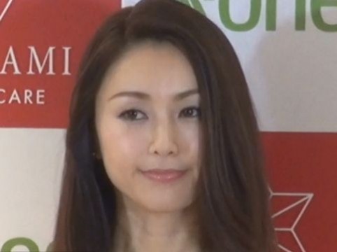 気が強そうな顔写真を貼るトピ