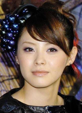 気が強そうな顔写真を貼るトピ