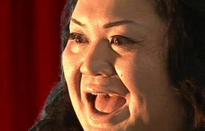 気が強そうな顔写真を貼るトピ