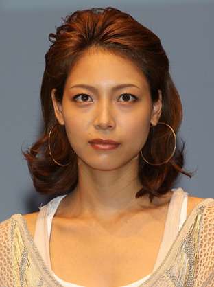 気が強そうな顔写真を貼るトピ