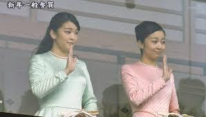 気が強そうな顔写真を貼るトピ