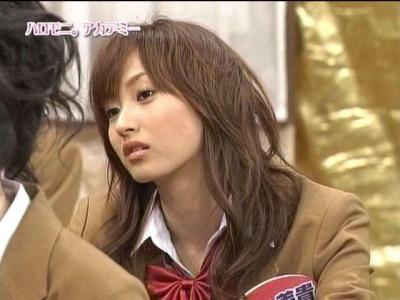 気が強そうな顔写真を貼るトピ