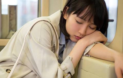 平子理沙、寝顔を公開するも「きれい…」「加工が激しい」と賛否飛び交う