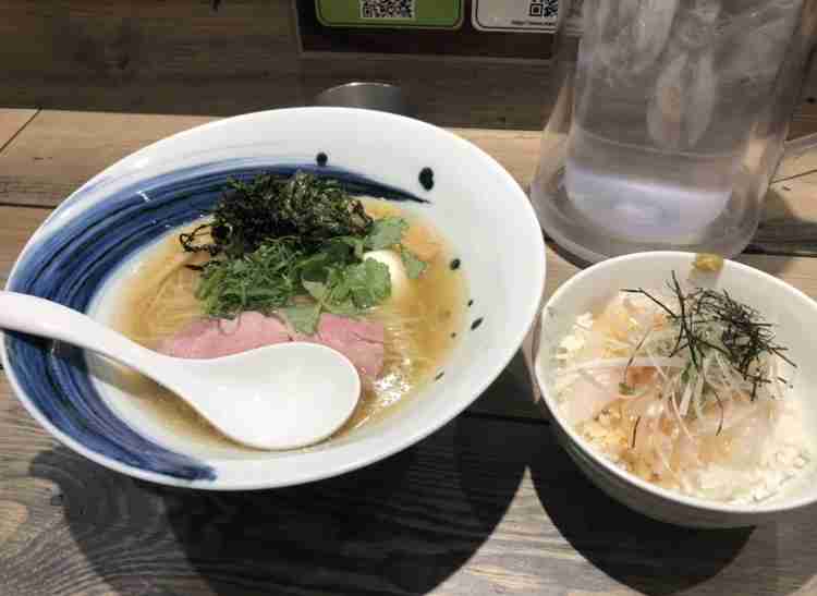 携帯に保存してあるラーメン画像見せて下さい!