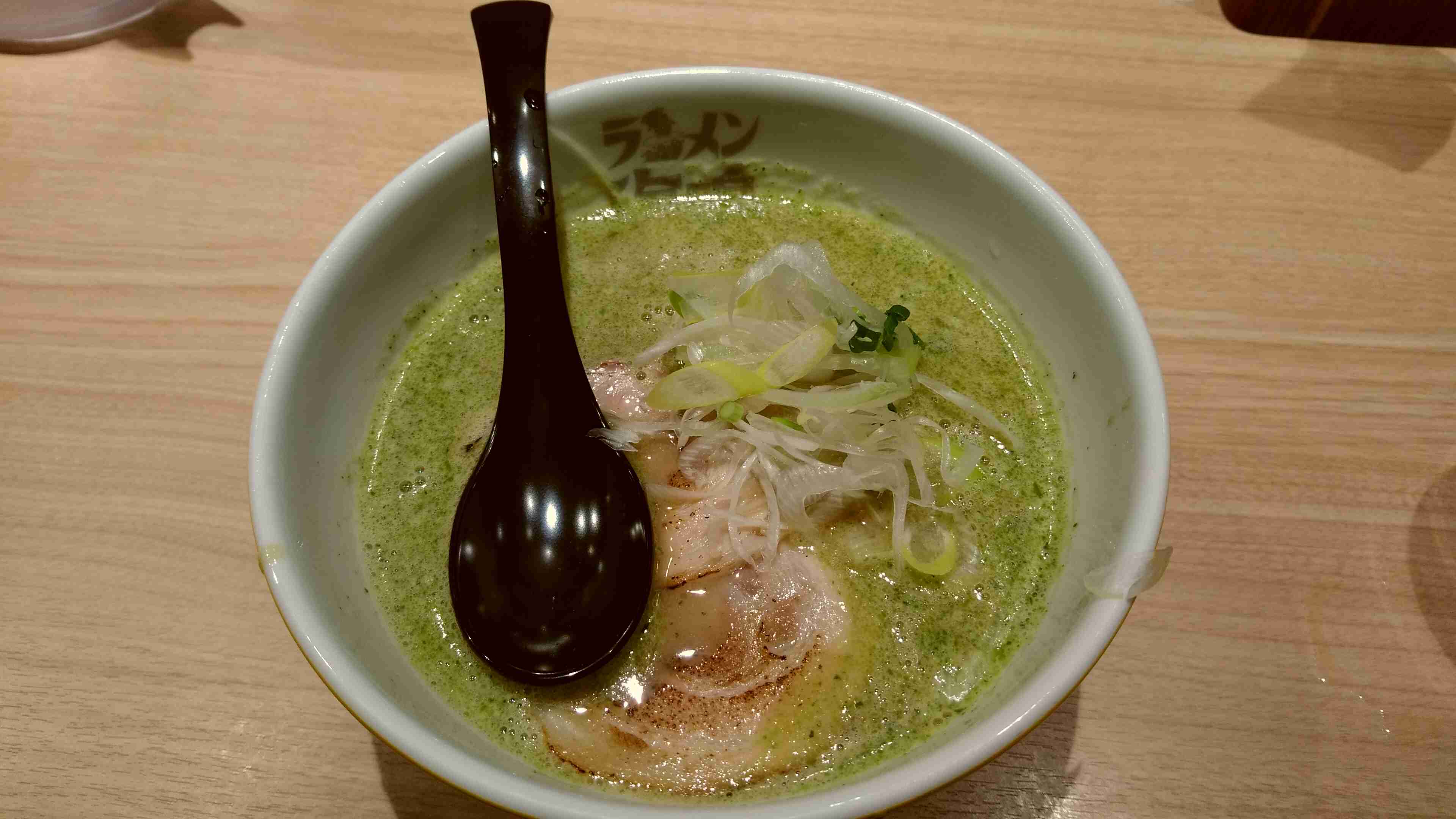 携帯に保存してあるラーメン画像見せて下さい!