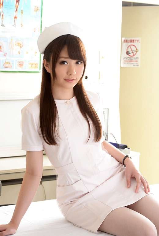 男性のスーツマジック、女性バージョンの服装は何だと思いますか？