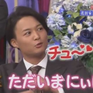 花田優一、母・景子さんをおんぶした2ショットに「恋人同士みたい」の声