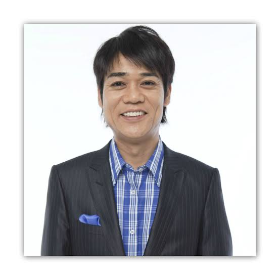 【画像】長いまつ毛のタレ目の男性