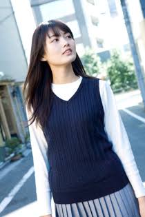 横顔が綺麗な芸能人