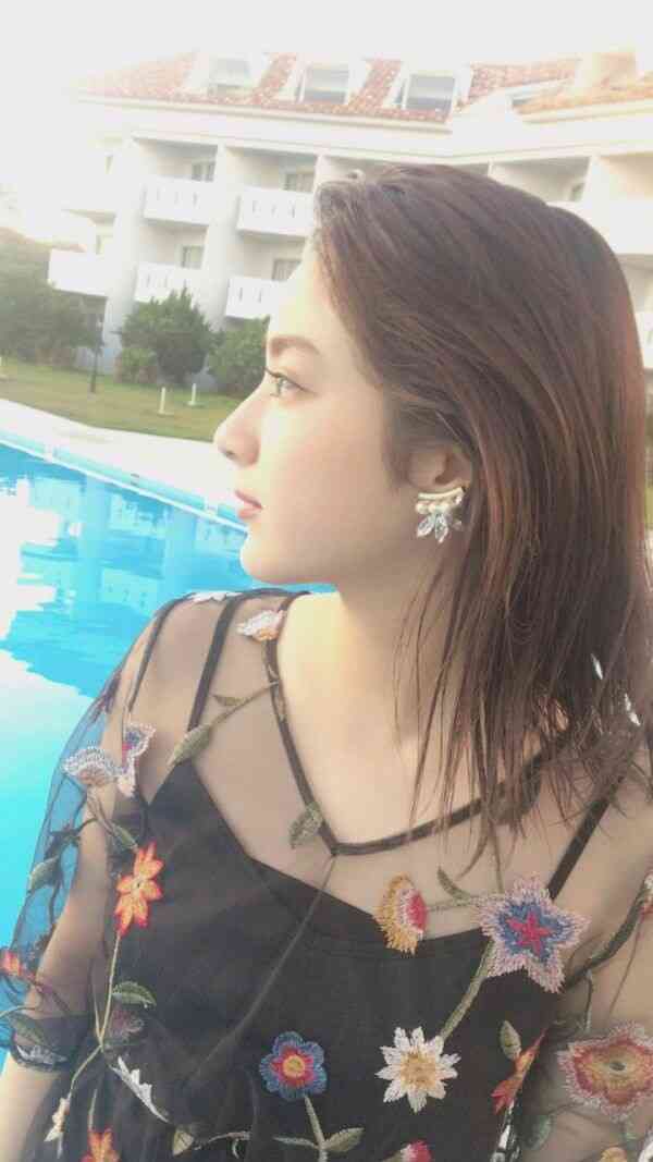 横顔が綺麗な芸能人