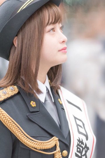 横顔が綺麗な芸能人