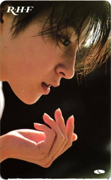 横顔が綺麗な芸能人