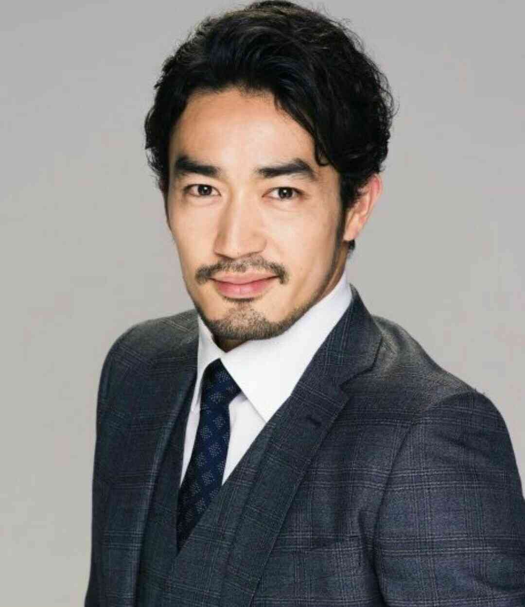 イケメン俳優の真正面写真part2