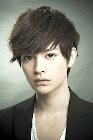 イケメン俳優の真正面写真part2